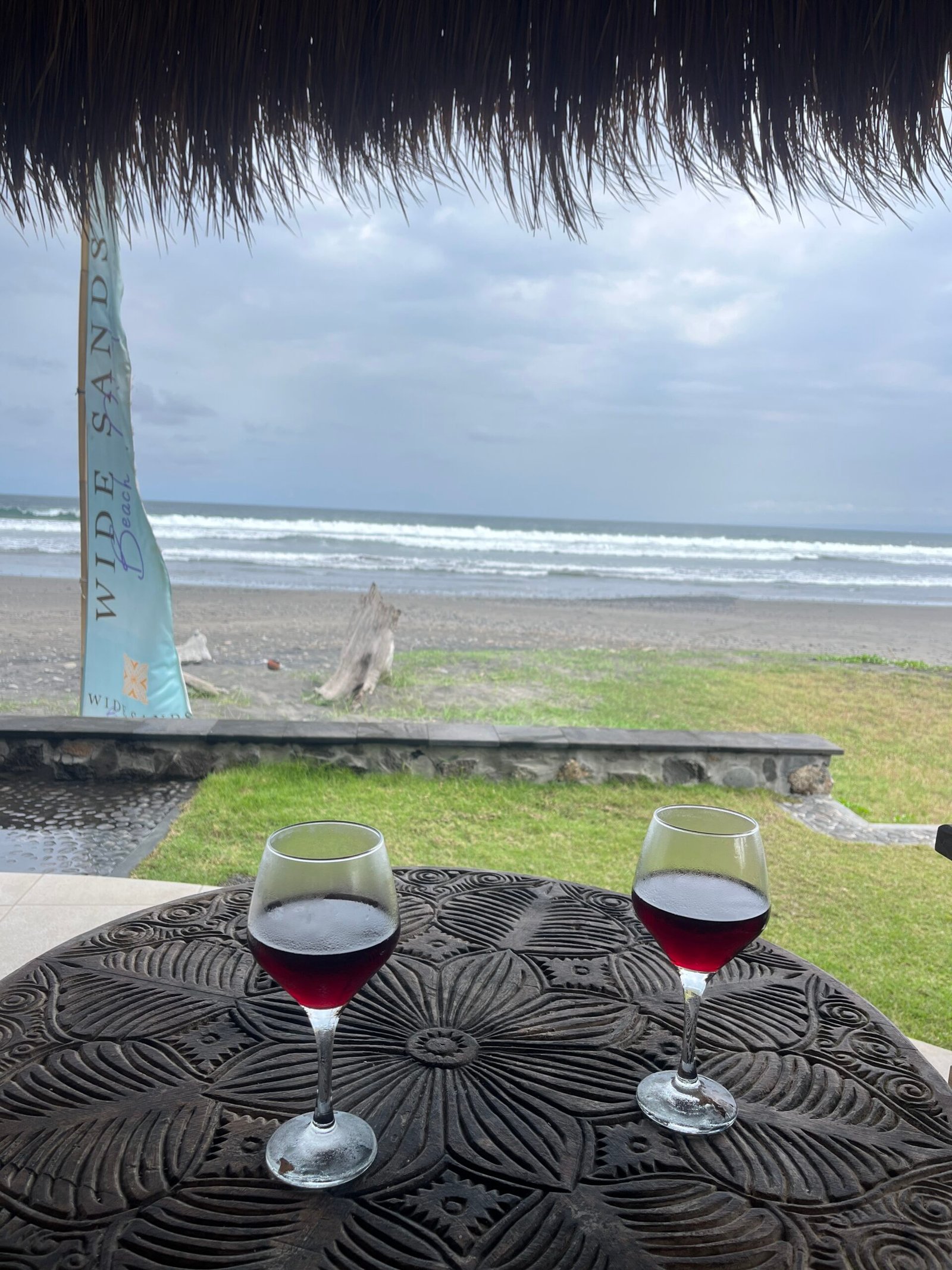 Wide Sands Beach Resort Medewi